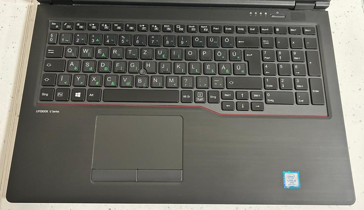 Fujitsu LIFEBOOK U759